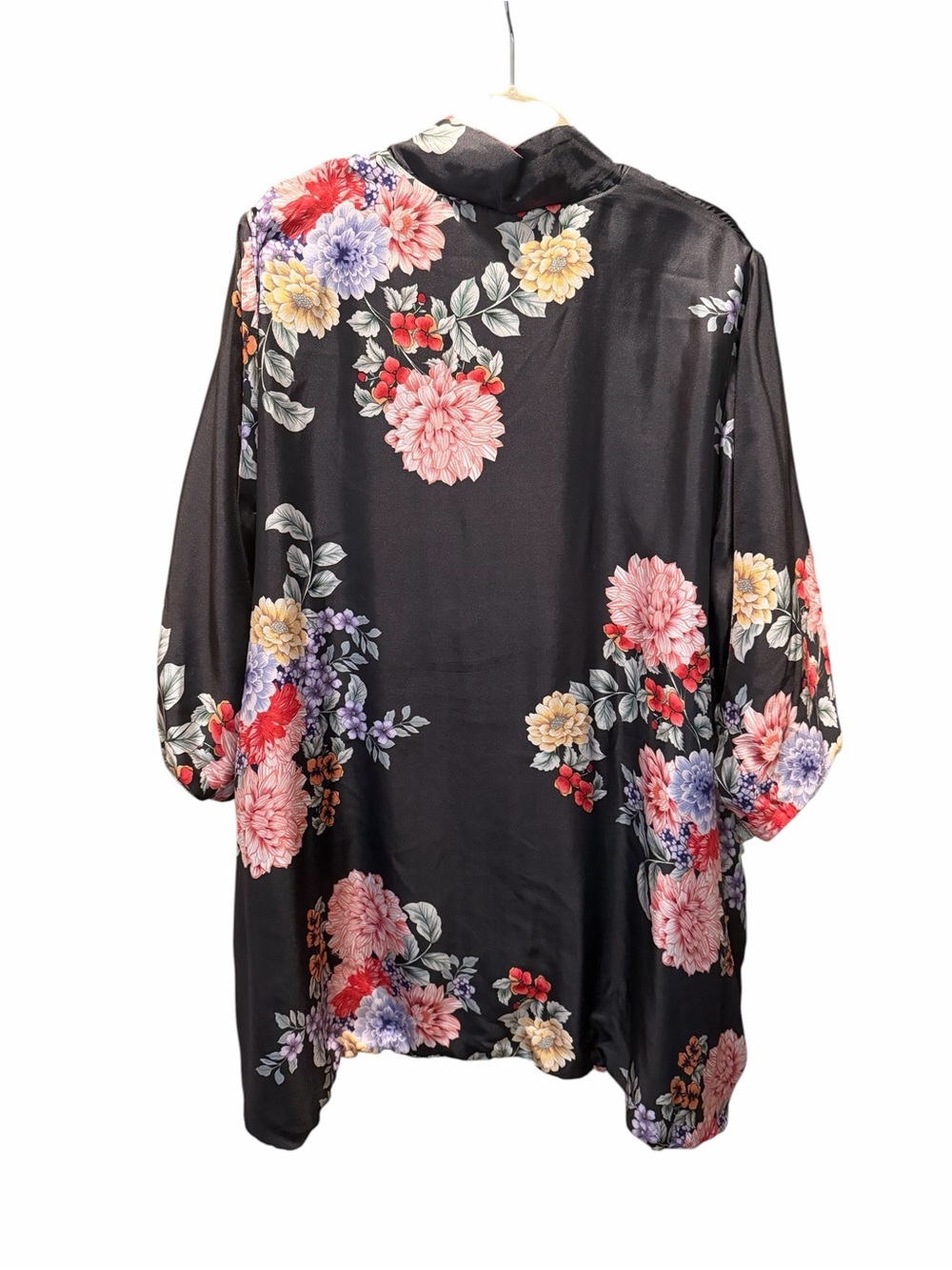 Johnny Was Payden Black Floral Silk/Green & Pink Embroidered Design Kimono - Picture 6 of 9